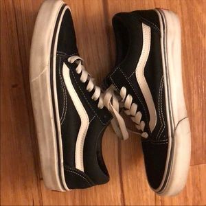 Black old skool vans